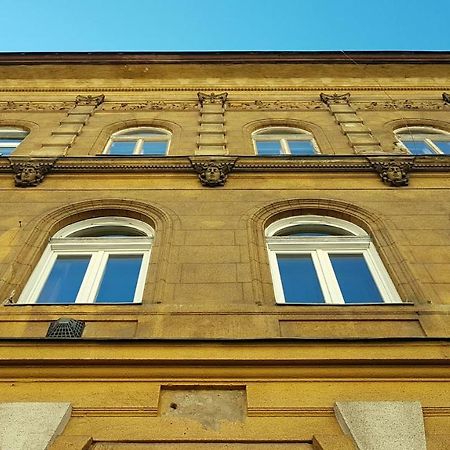 Cbs Apartments بودابست المظهر الخارجي الصورة