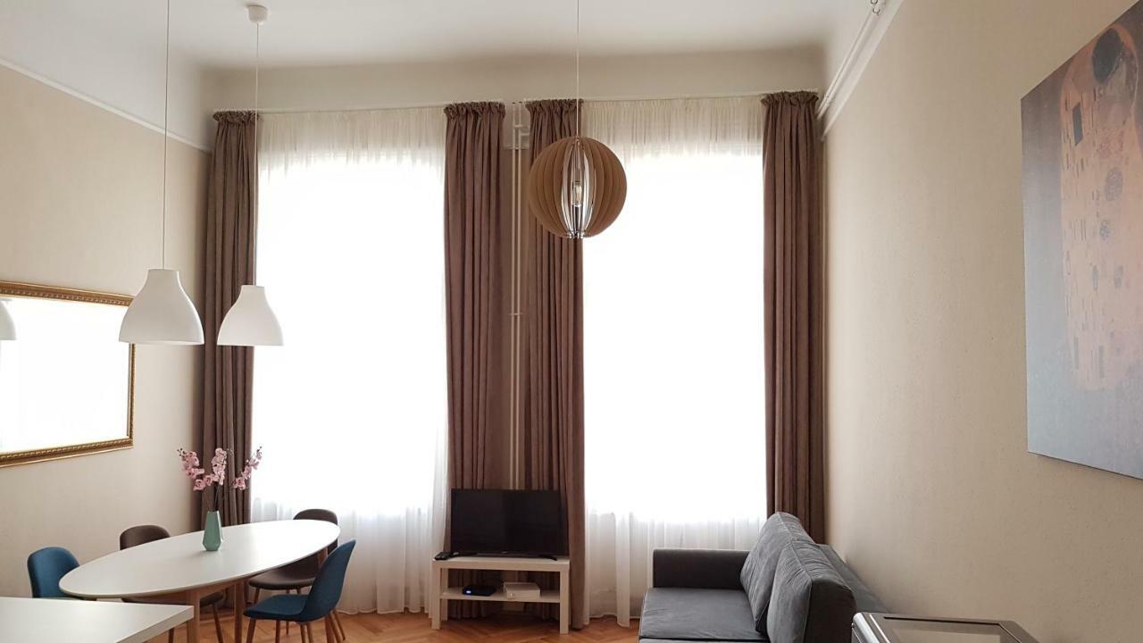 Cbs Apartments بودابست المظهر الخارجي الصورة
